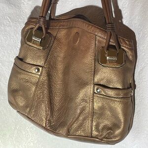 B. Makowsky Leather Bronze Metallic Shoulder Bag Purse Leopard print lining